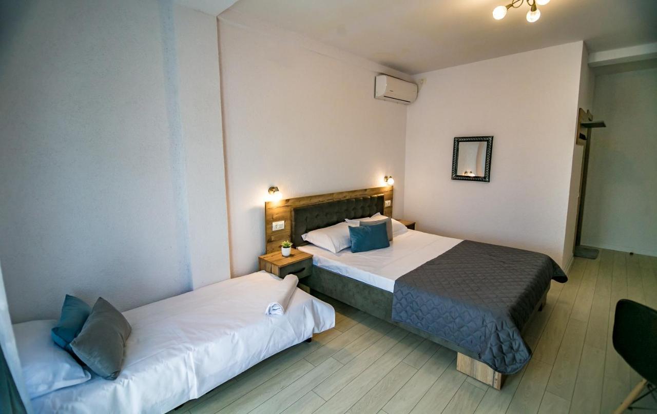 Casa Adiman Hotell Vama Veche Eksteriør bilde