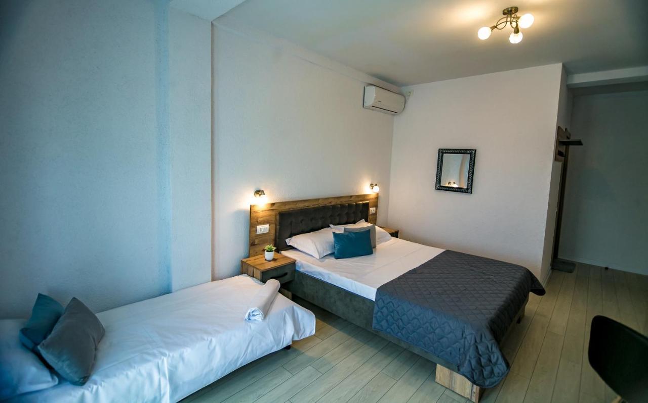 Casa Adiman Hotell Vama Veche Eksteriør bilde