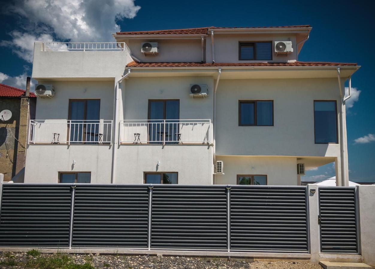 Casa Adiman Hotell Vama Veche Eksteriør bilde