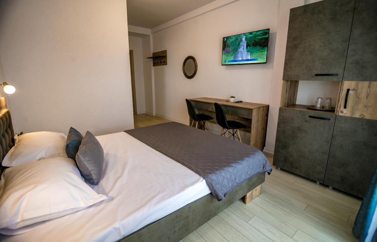 Casa Adiman Hotell Vama Veche Eksteriør bilde