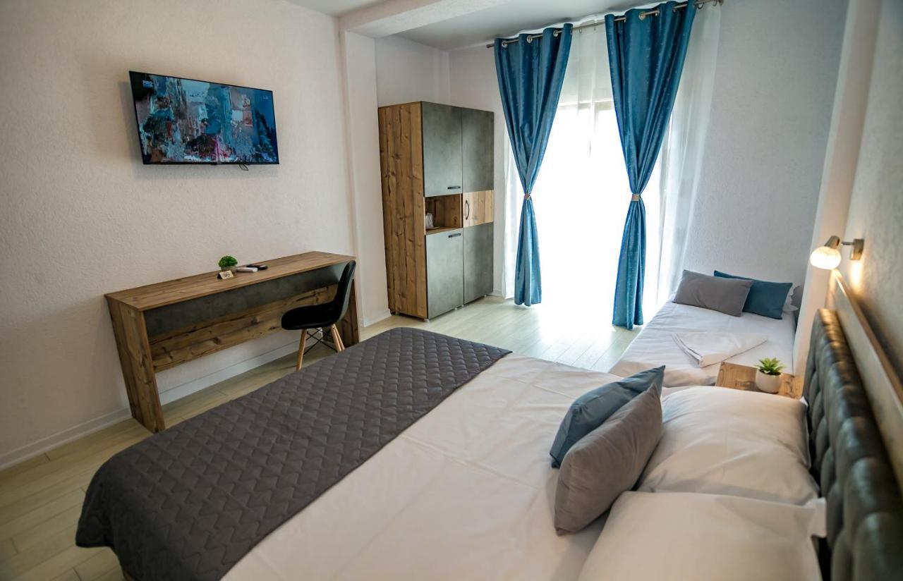 Casa Adiman Hotell Vama Veche Eksteriør bilde
